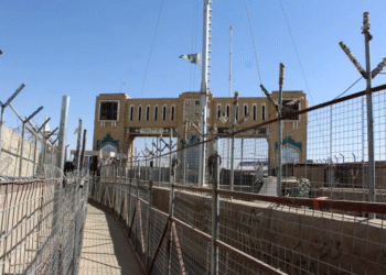 ما سر الصراع بين باكستان وأفغانستان؟